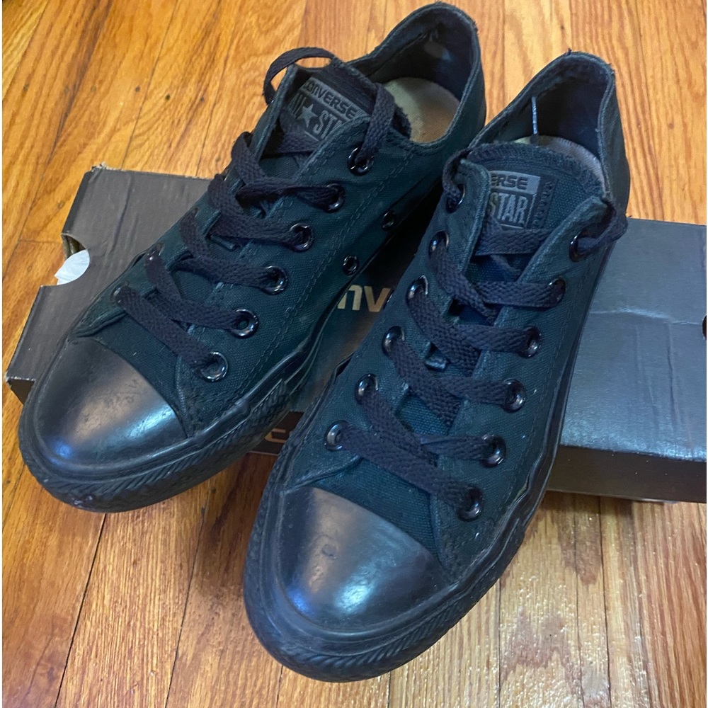 Black Converse